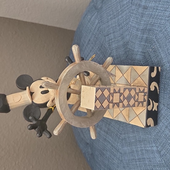 Steamboat Willie Jim shore figure - Picture 3 of 4